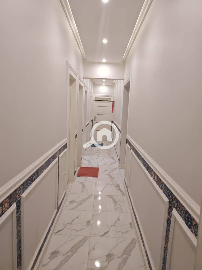 11 WhatsApp Image 2025-08-31 at 14.44. 37_2759f957. jpg