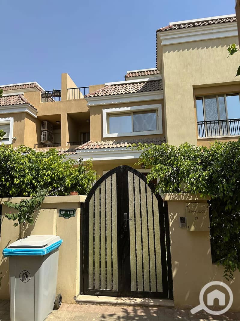 10 b60628c2-844d-4a0d-bd9f-f819df9653f5. jpeg