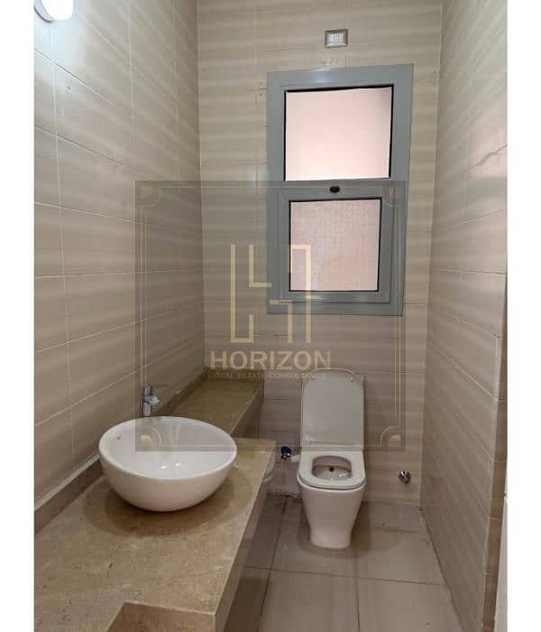 8 WhatsApp Image 2025-10-28 at 11.46. 51 AM (1). jpg