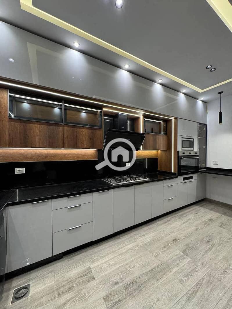 4 WhatsApp Image 2025-10-24 at 2.39. 36 PM (2). jpeg