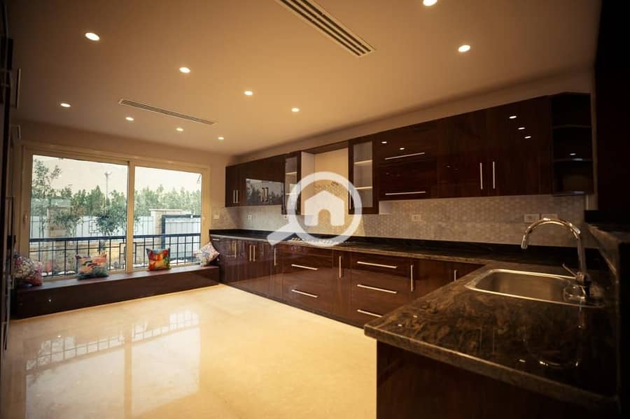 7 WhatsApp Image 2025-10-28 at 10.04. 19 PM (2). jpeg