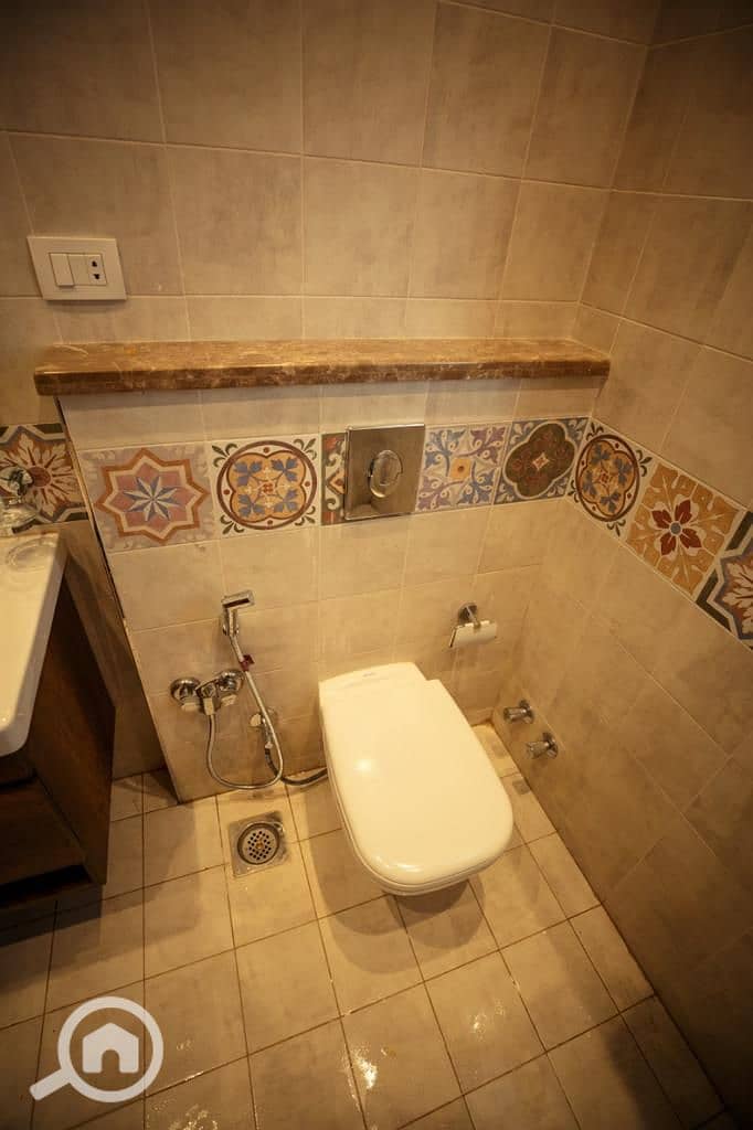 10 WhatsApp Image 2025-10-28 at 10.04. 18 PM. jpeg