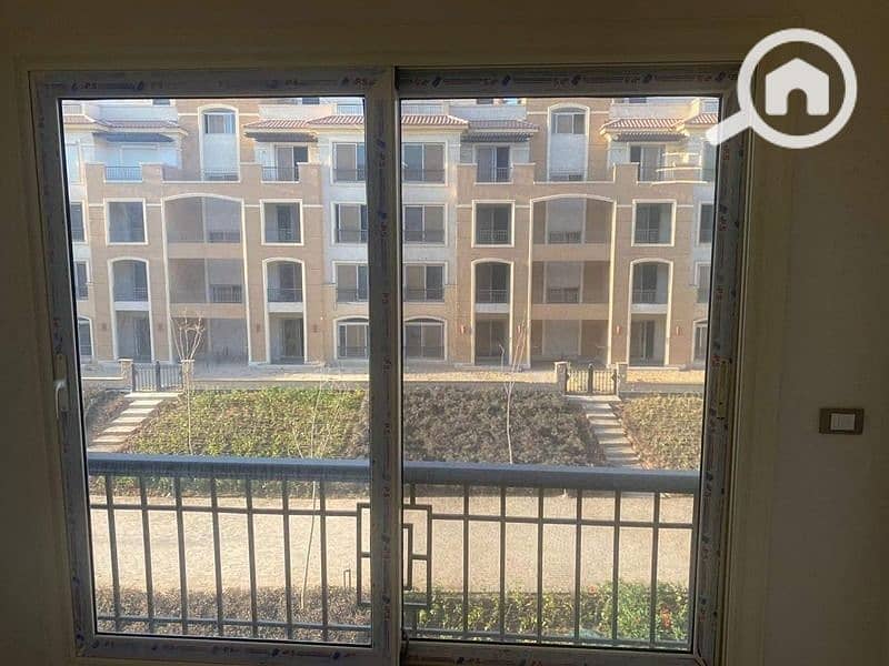 4 7a09aa98-e708-48a4-9c3f-1b56486438e6. jpg