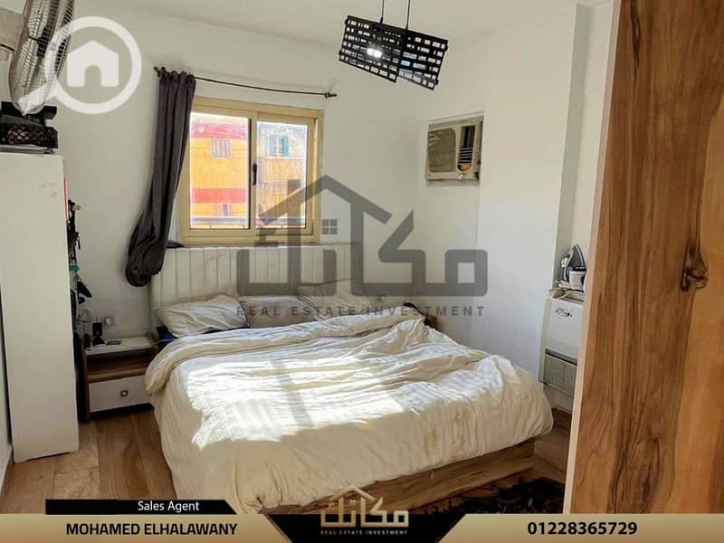 3 392589fd-8fe5-4d0c-a256-34d899cff9c8. jpg