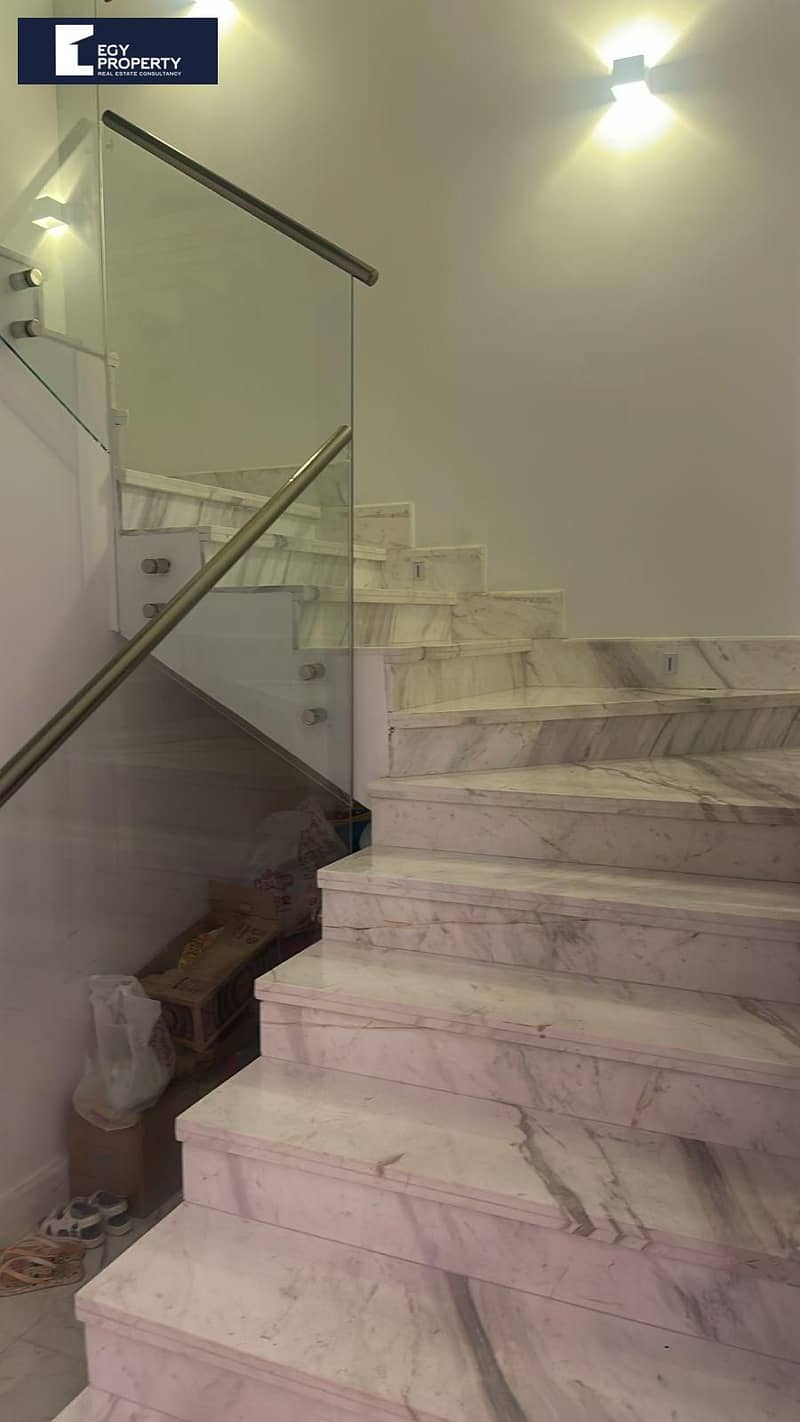 4 _files_37ae2569-1aa1-43ef-a218-caa3b42166dd. jpeg