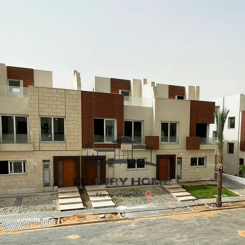 9 instories_2206D3DE-0F9D-4280-9A5F-B7776324AF8E. png