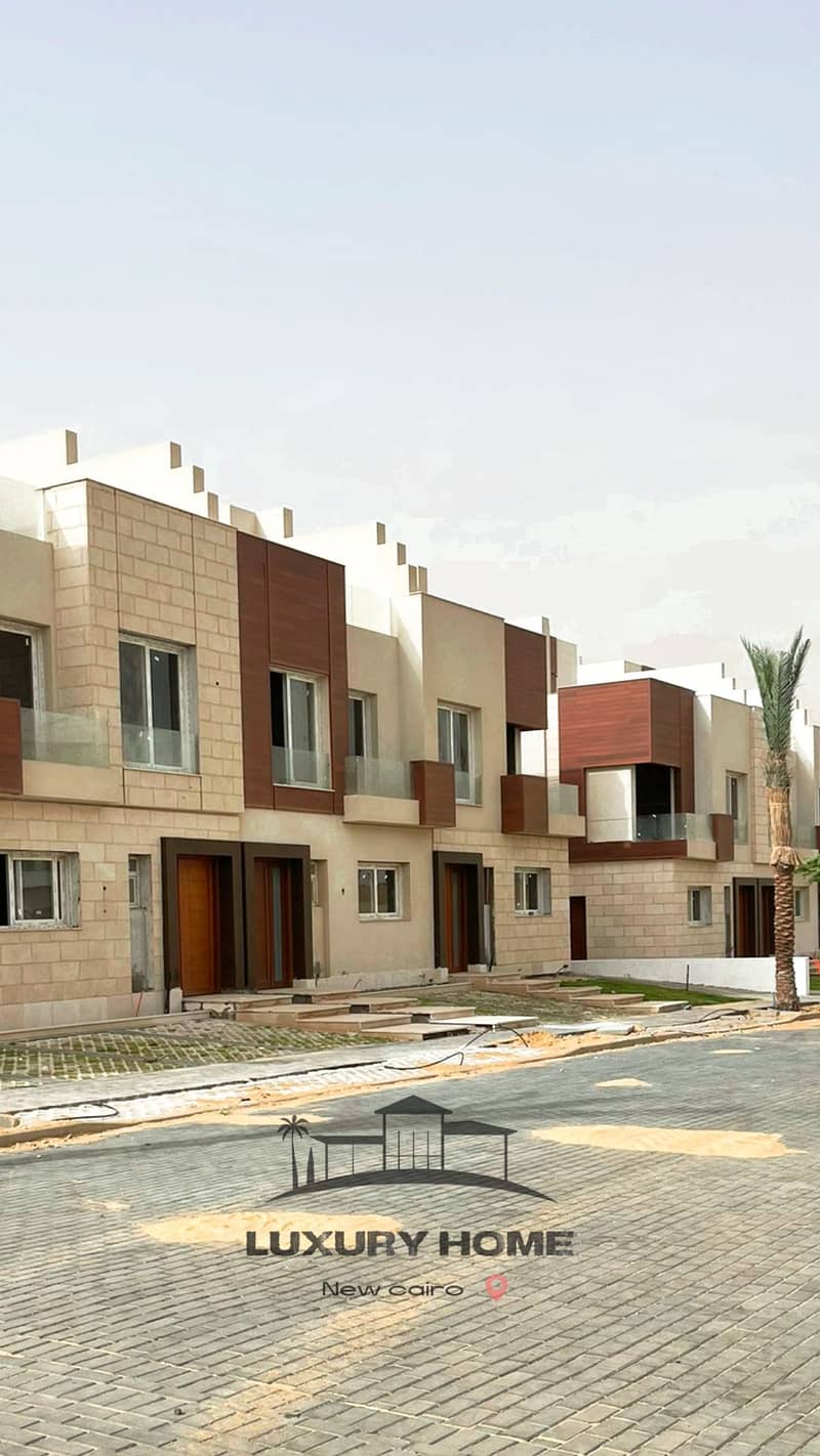 13 instories_CA921D2A-C457-4F89-A17C-87B8063B801F. png