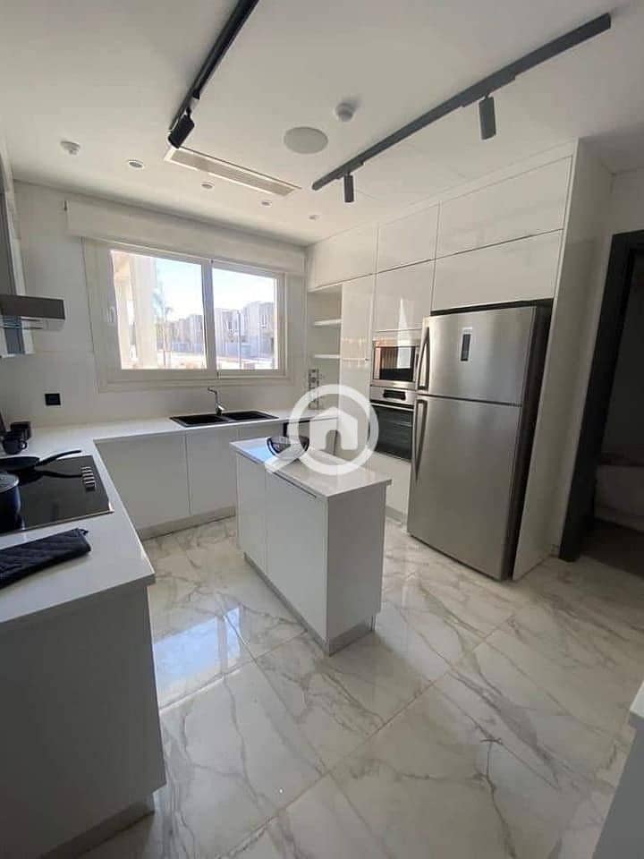 6 423626601_7691309134234218_4601592628196052524_n. jpg