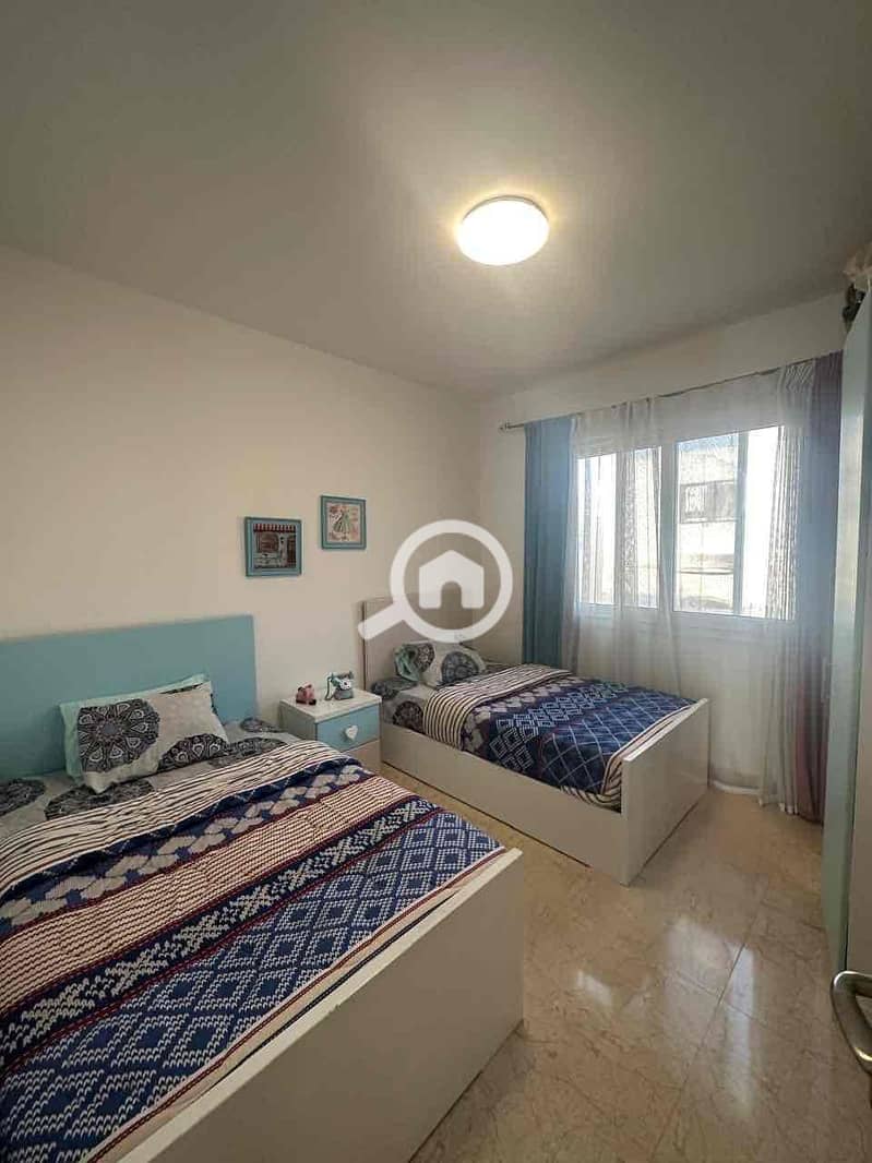 8 69bd1625-0b86-4506-8b23-5a2e5390510a. jpg