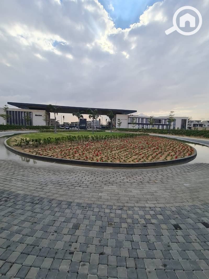 8 WhatsApp Image 2025-10-28 at 23.30. 24. jpeg