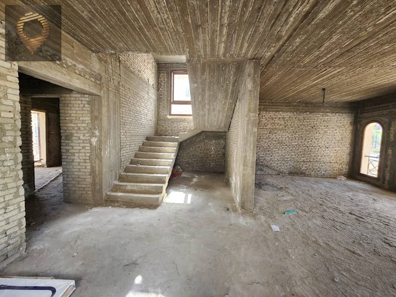 7 df073028-08a6-47b1-af13-c887360a5bbe. jpg