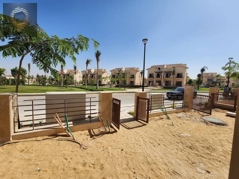 10 ff67ab9d-a78a-4f7e-9871-14b7e6157d21. jpg