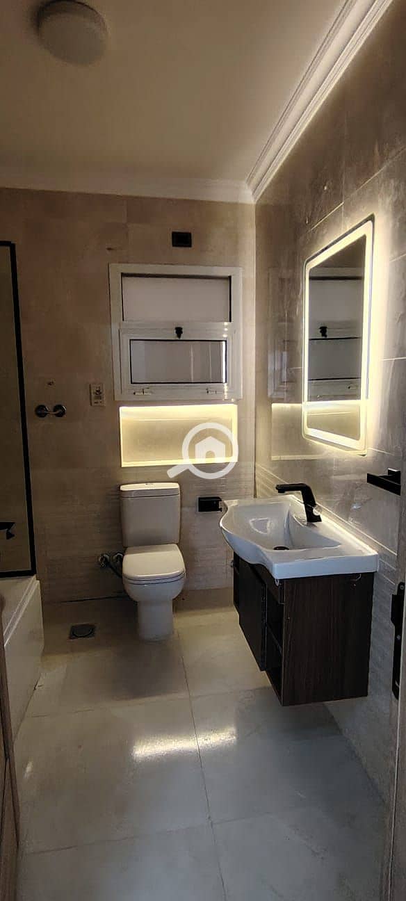 11 WhatsApp Image 2025-10-28 at 5.12. 48 PM. jpeg