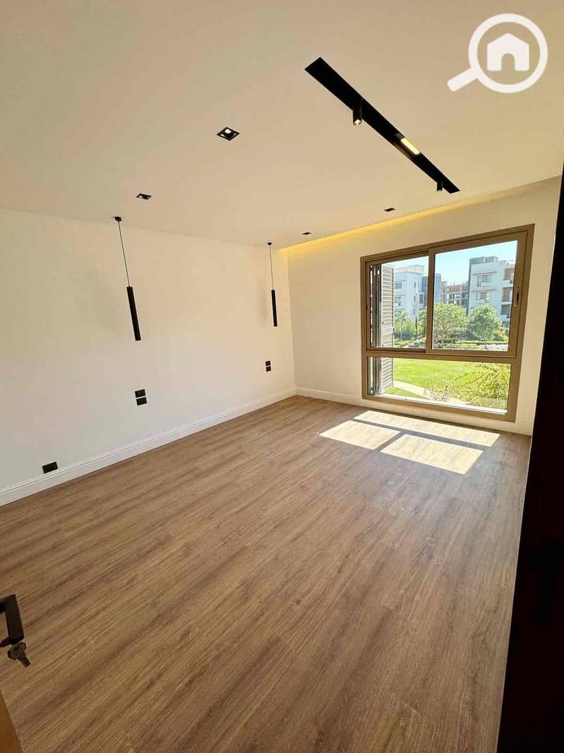 3 41ebbf8d-b1ae-4231-8699-78412b1880af. jpg