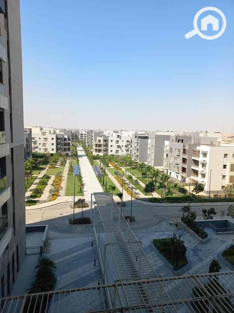 13 f92f5c34-2376-48f8-8701-d2775c6b9a7a. jpg