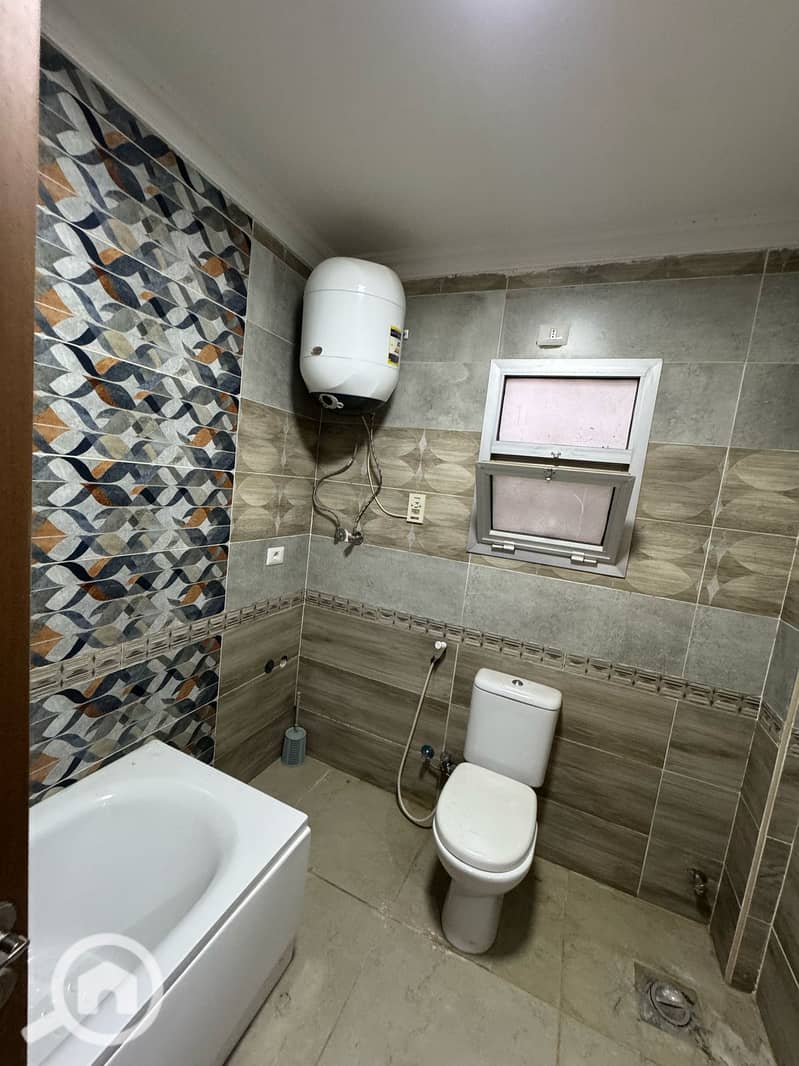 11 WhatsApp Image 2025-10-28 at 5.48. 21 PM (1). jpeg