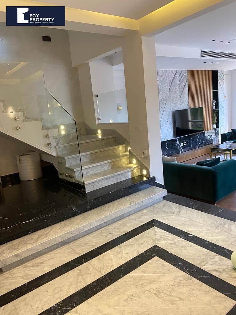 12 _files_WhatsApp Image 2025-10-06 at 12.54. 34_86387557. jpg