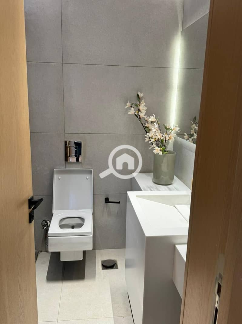 6 WhatsApp Image 2025-06-01 at 14.43. 02_146a78fe. jpg