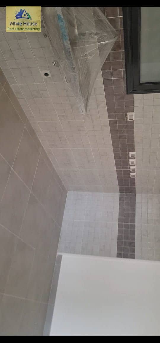 5 WhatsApp Image 2025-10-28 at 1.36. 42 PM (1). jpeg