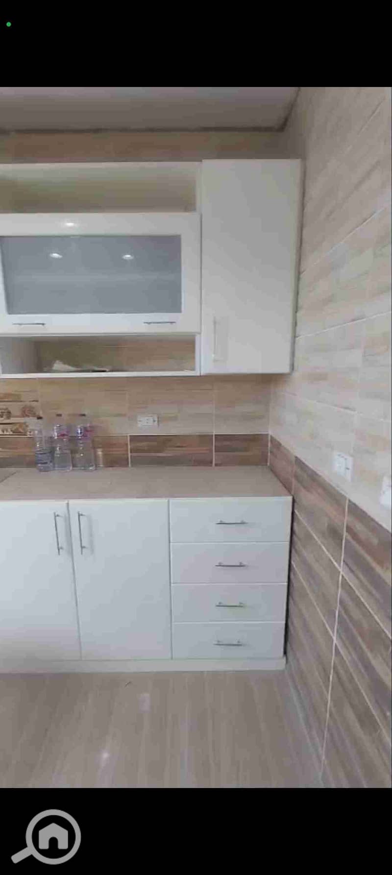 1000286779. jpg 1000286779. jpg