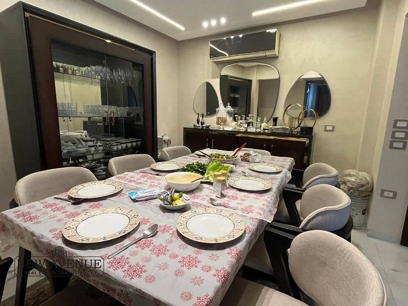 4 WhatsApp Image 2025-10-23 at 1.42. 49 PM (1). jpg