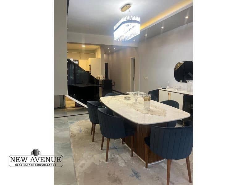 7 WhatsApp Image 2025-10-22 at 12.11. 41 PM. jpg