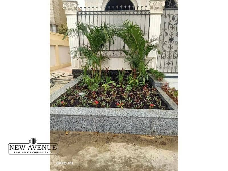 7 WhatsApp Image 2025-10-21 at 5.58. 41 PM (1). jpg