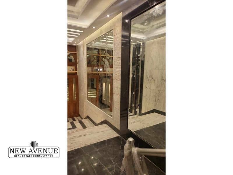 10 WhatsApp Image 2025-10-21 at 5.58. 42 PM. jpg