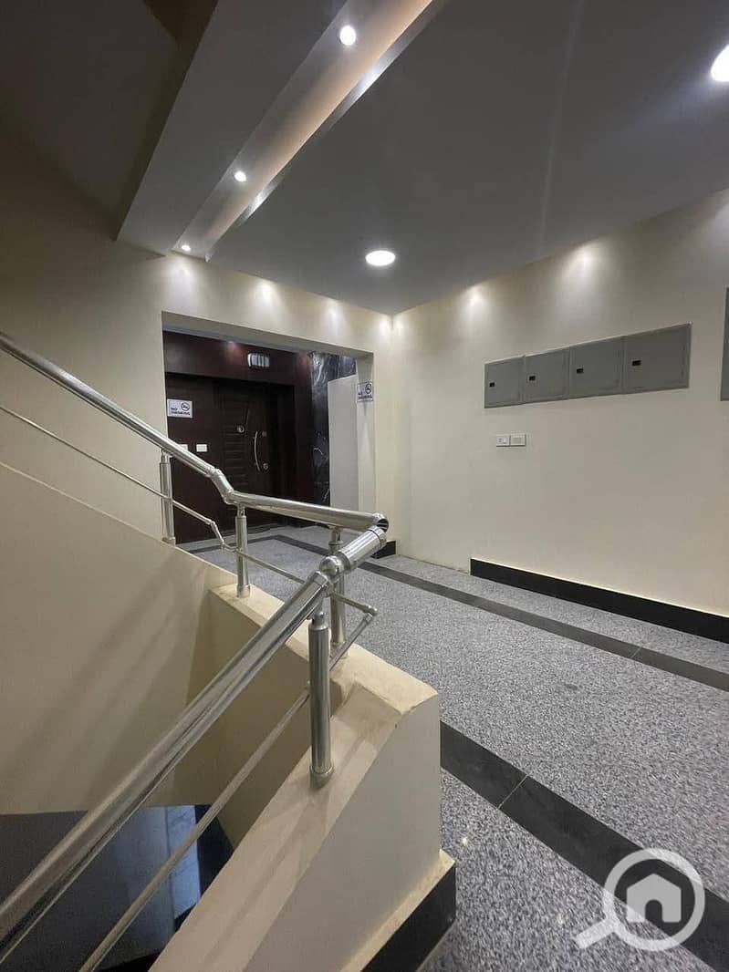 5 WhatsApp Image 2025-10-27 at 3.47. 16 PM (1). jpeg