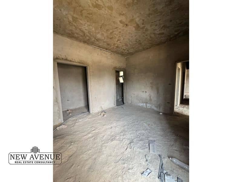 6 WhatsApp Image 2025-10-21 at 6.00. 57 PM (1). jpg