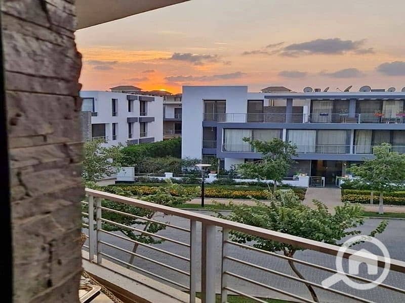 ebae832d-e371-41a8-bebb-d96fc1813d47. jpg ebae832d-e371-41a8-bebb-d96fc1813d47. jpg