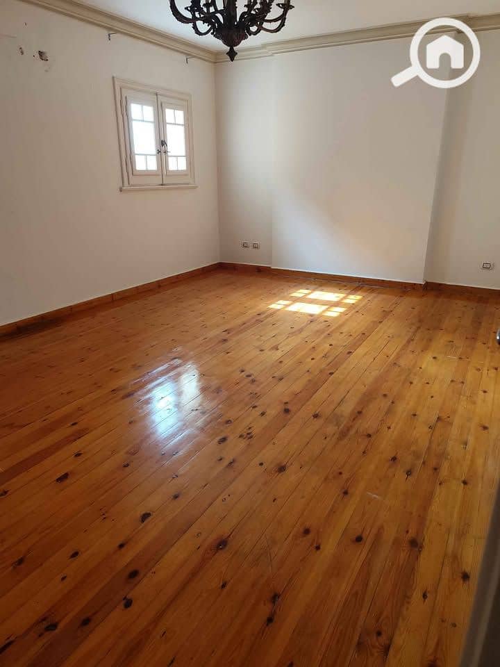 5 568242338_1879183686368724_158316510435571032_n. jpg