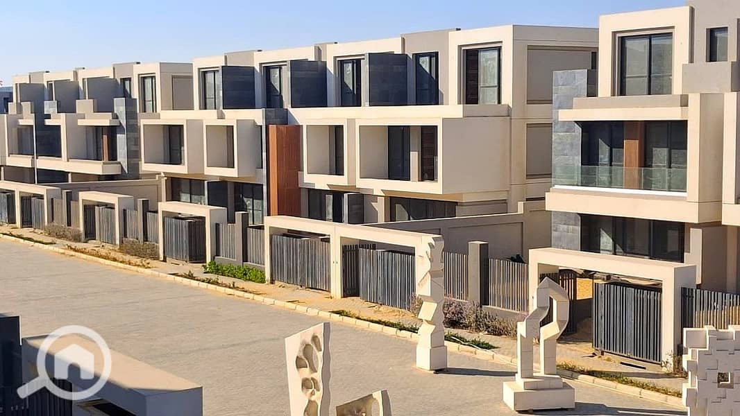 7 WhatsApp Image 2025-10-29 at 12.00. 09 AM (1). jpeg