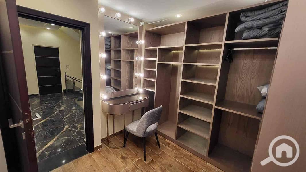 11 83bc4cbd-5815-4fd1-919f-e8000bda3912. jpg