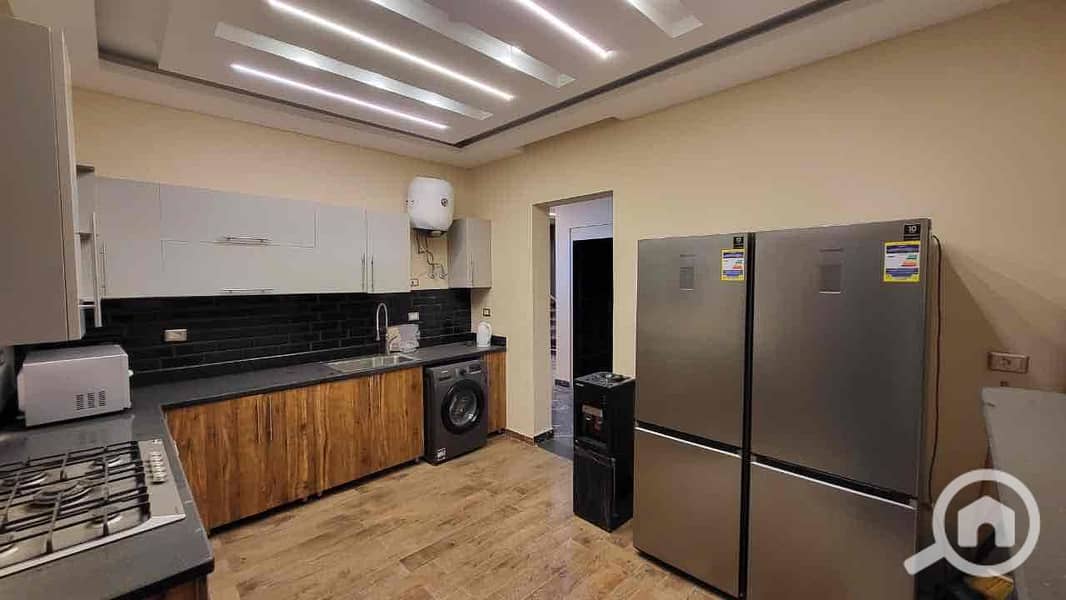 16 95808ee6-2b80-4069-8a5e-abe148350071. jpg