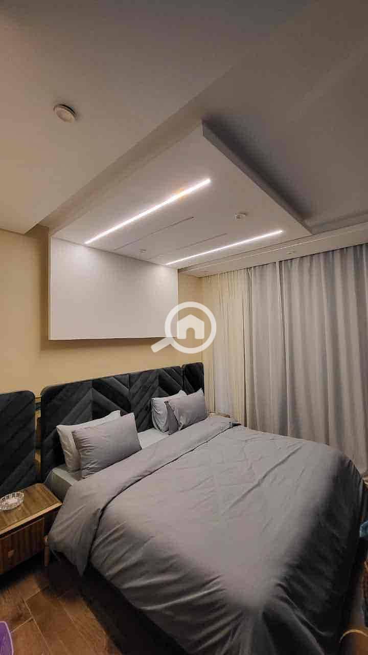 36 67f399ad-5150-4d0d-8768-1c380f540472. jpg