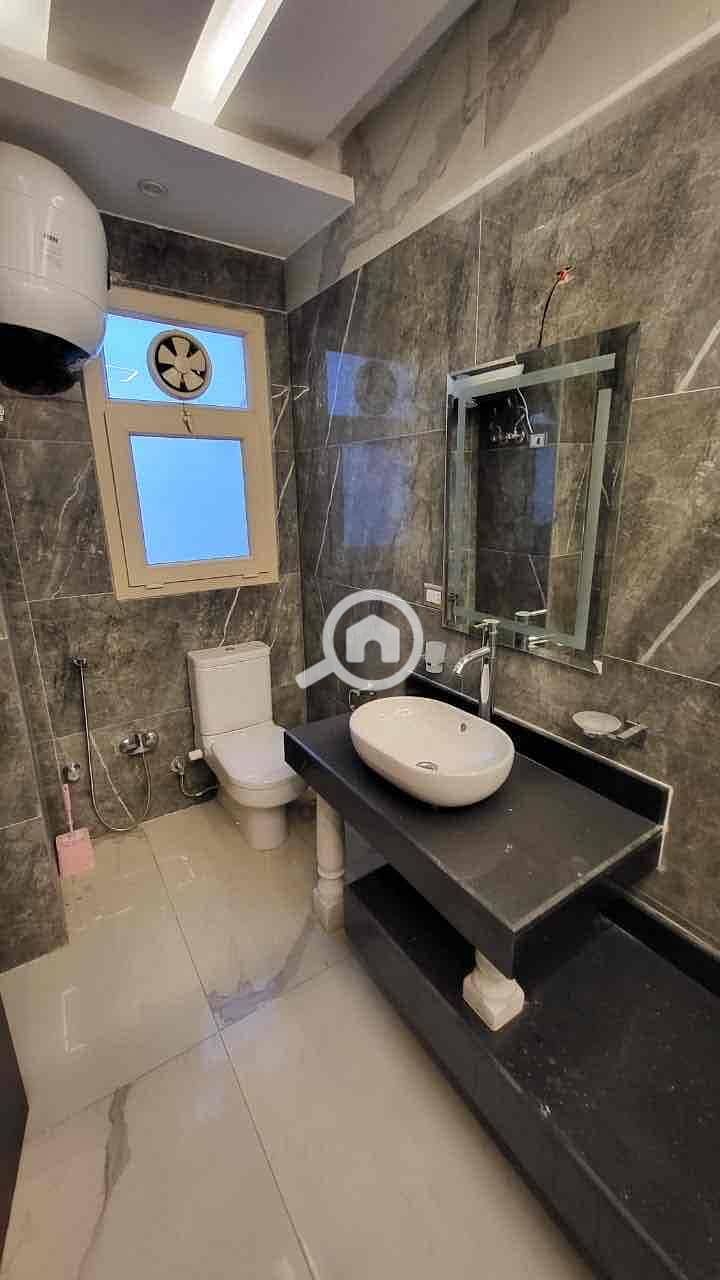 39 ad4dec9a-e8b2-420d-90d0-7d2c58cd316f. jpg