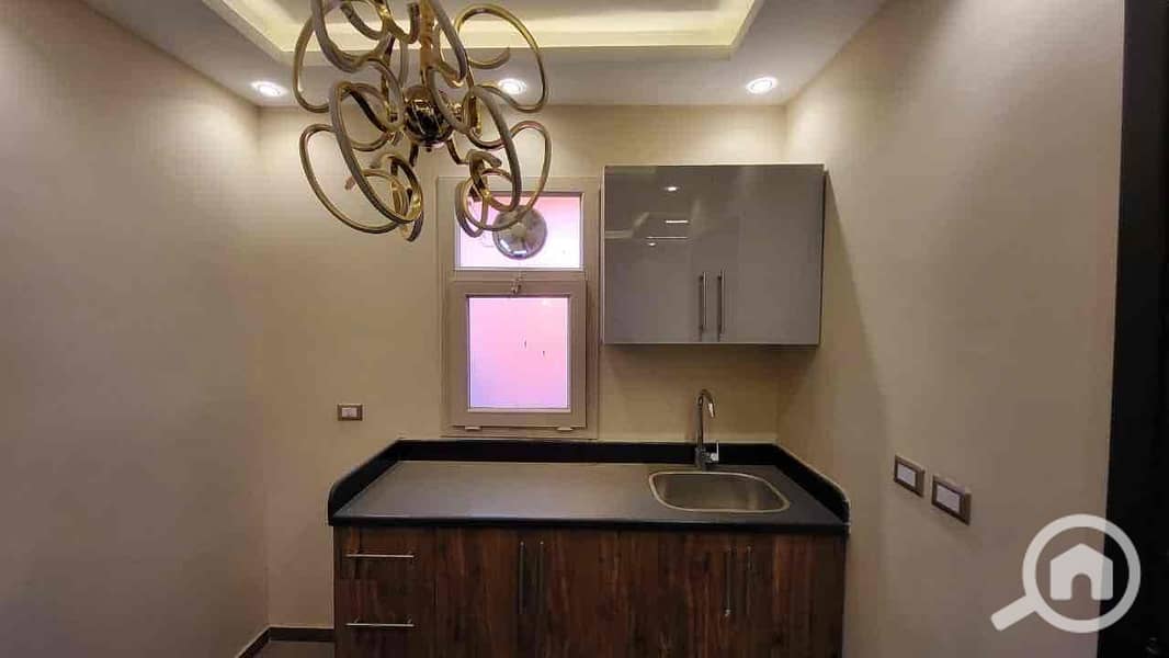 41 cbe7e68c-1ac9-4c7c-9fd0-15f62cd8e401. jpg