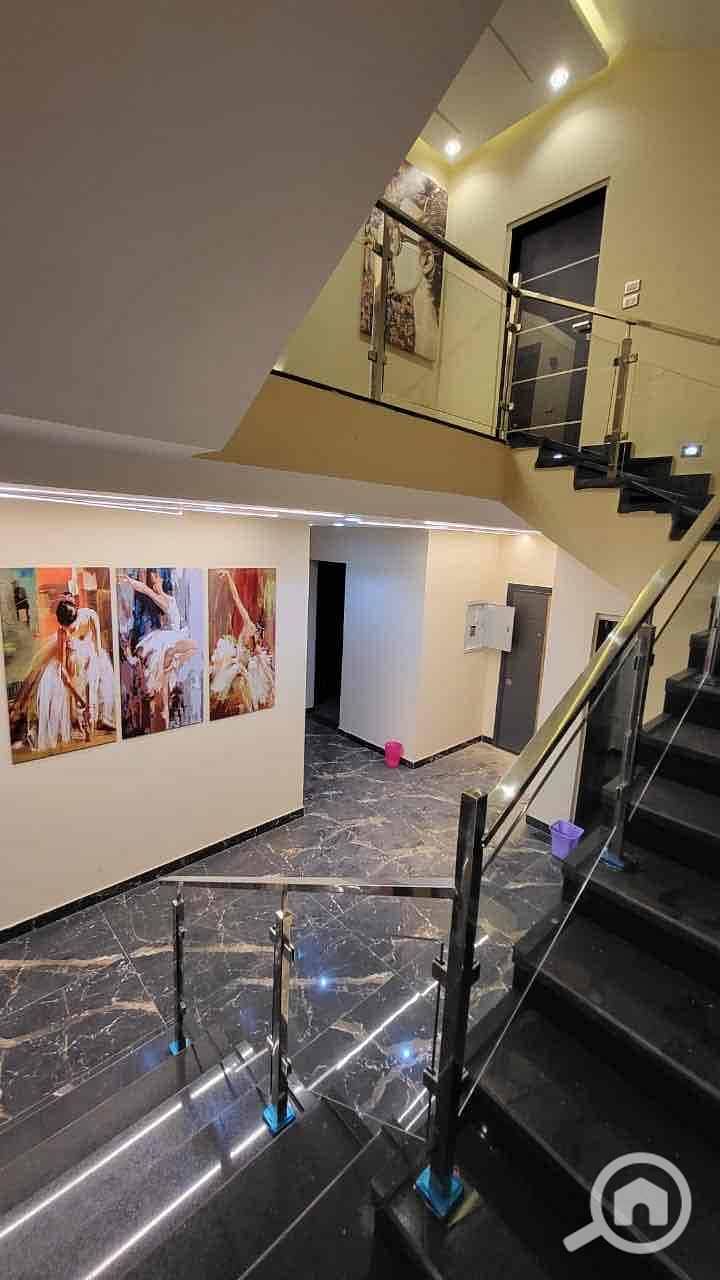 46 2d537ee0-982a-4fb7-a33a-7a5797b92cdf. jpg