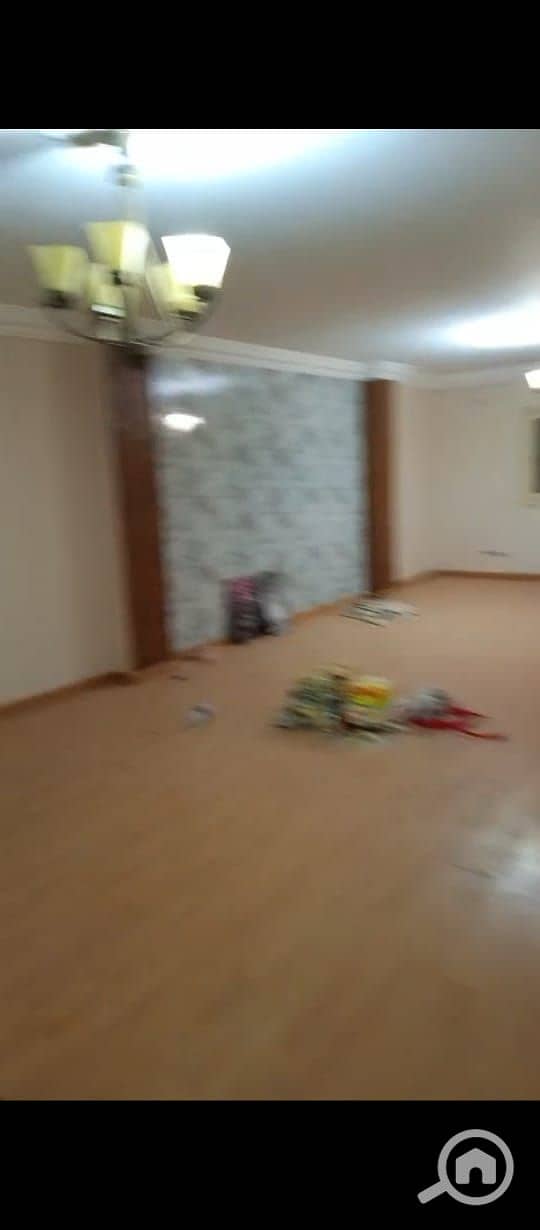 3 311da6a8-70c6-4650-8cb4-dbb858aee77f. jpeg