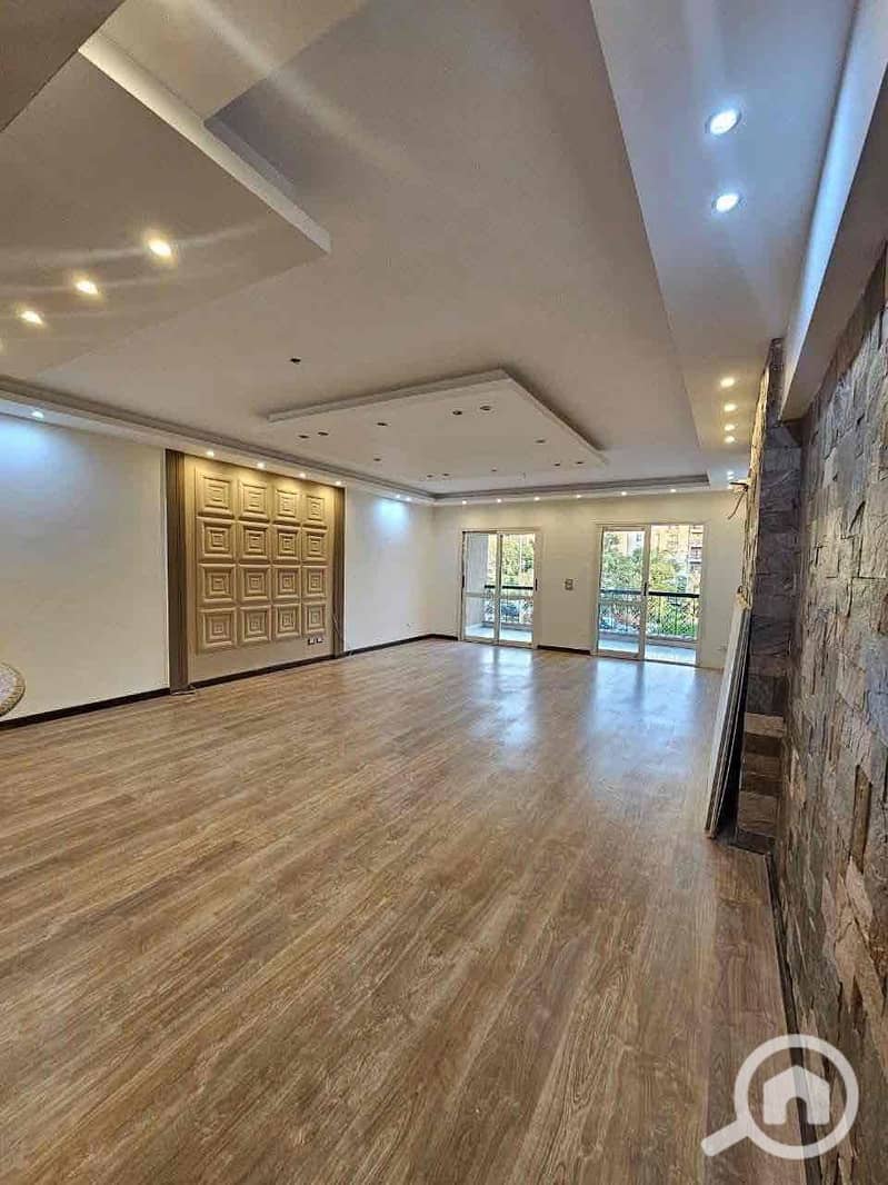 IMG_8281. jpg IMG_8281. jpg