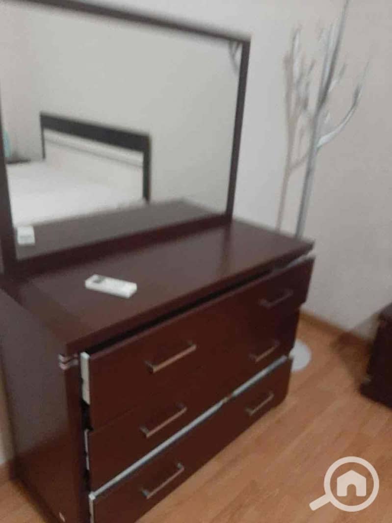 8 ade59d7c-6612-42d5-a0dc-fcd2e9835021. jpg