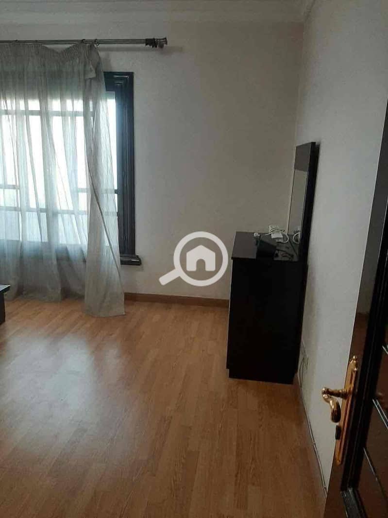 9 99a200a1-5e68-426e-af76-0cee7ad56d1c. jpg