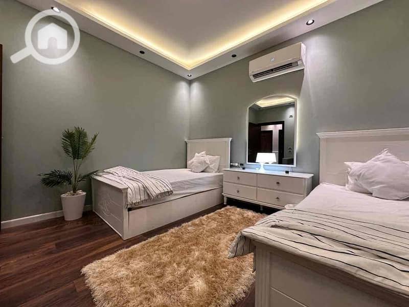 19 e3bb032e-76f2-498f-92dd-1e6c4d6eb39c. jpg