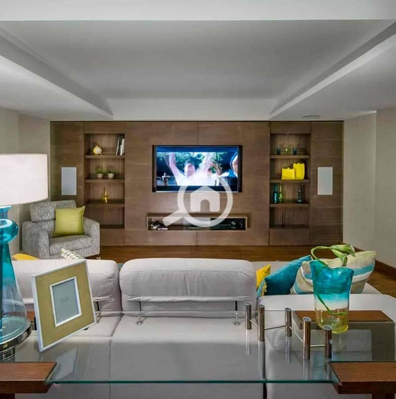 4 f52a5164-3514-4a7c-bc14-2ec7fe4f3e4f. jpg