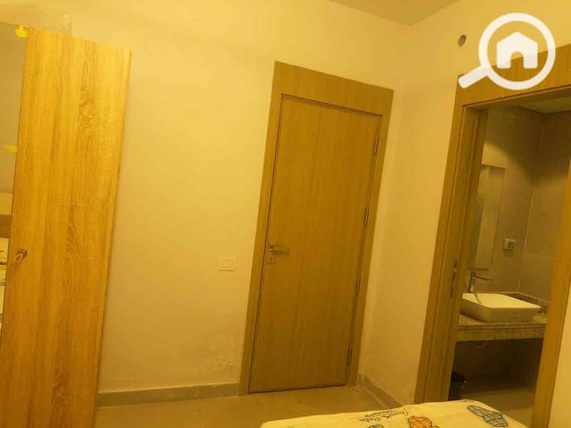 5 14f1855d-9b39-4a5c-b8fe-c5c82c154316. jpg