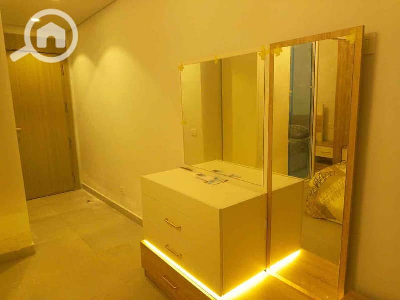 6 5945450e-328b-4a7e-a8e7-1e4be91d45c0. jpg