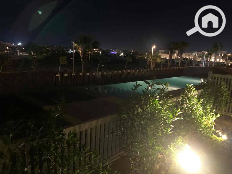 25 7adf4a92-9d5b-48b2-b245-166d67daf5c8. jpg