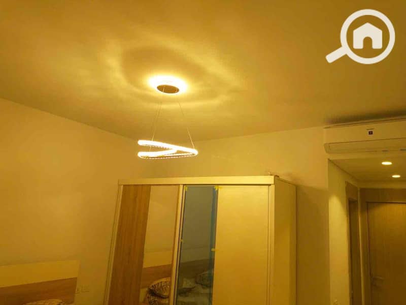 30 af8d6f97-9829-484d-aa8d-0a318e82042f. jpg