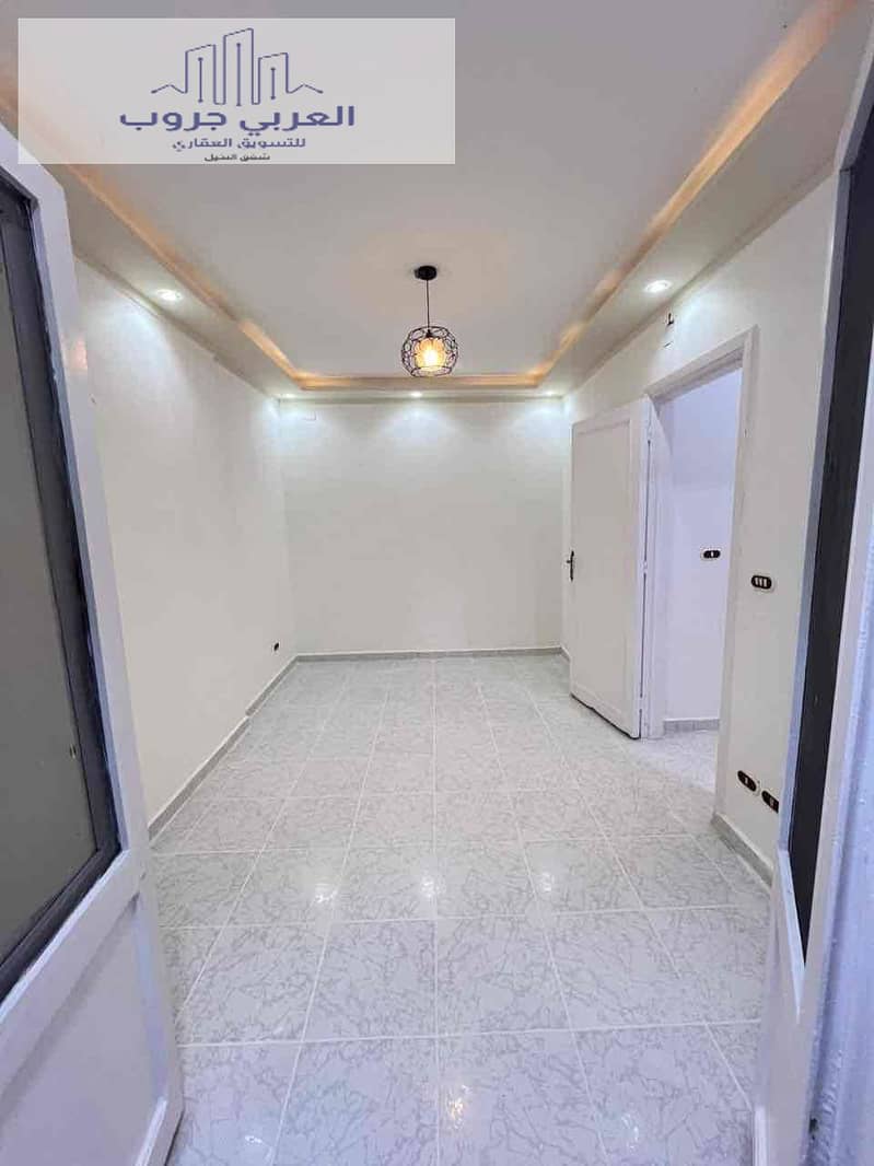 12 82b2960e-3f2f-4104-8cbd-61f3e66aab9f. jpg